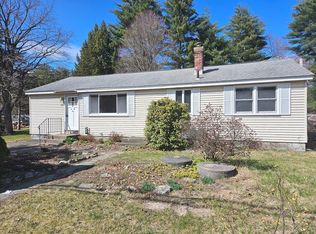 173 Batchelor St, Granby, MA 01033