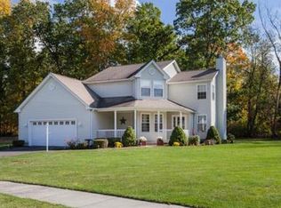 30 Logan Pl, Agawam, MA 01001