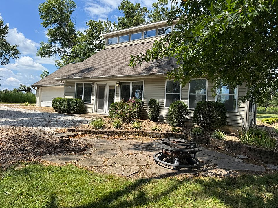 1st image of 612 Cattle Dr #A