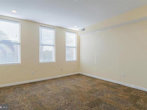 Large Bedroom