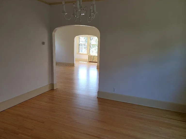 1312 Douglas Ave #2 — Photo 5
