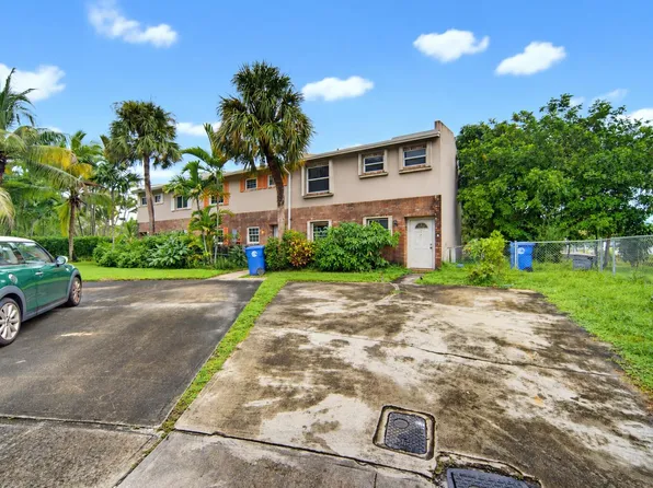 247 SUNSHINE Drive, Coconut Creek, FL 33066