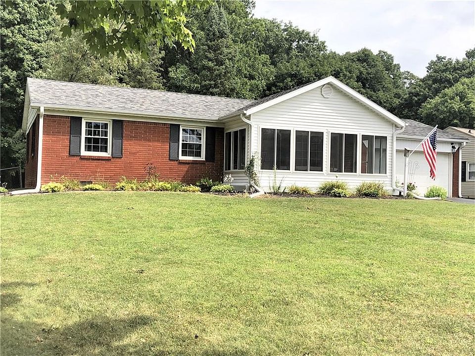 1st image of 708 N Fair Oaks Dr