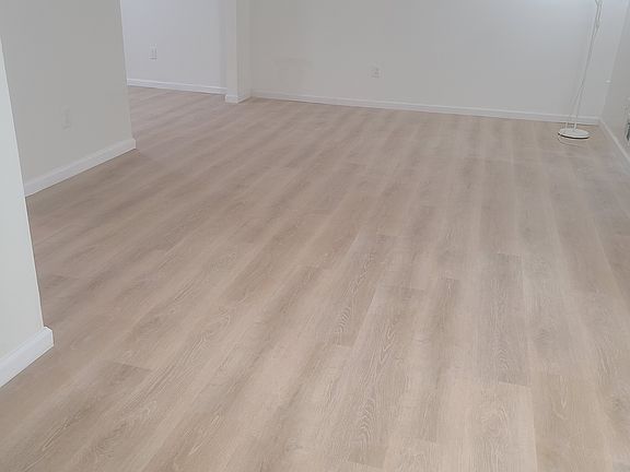 5th image of 22109 59th Ave #1