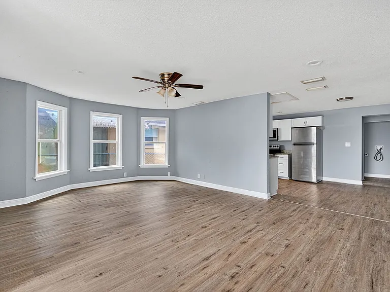 5801 Virginia Ave — Photo 15