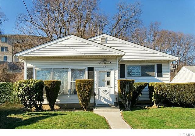 1st image of 1065/AKA1063 Nepperhan Ave