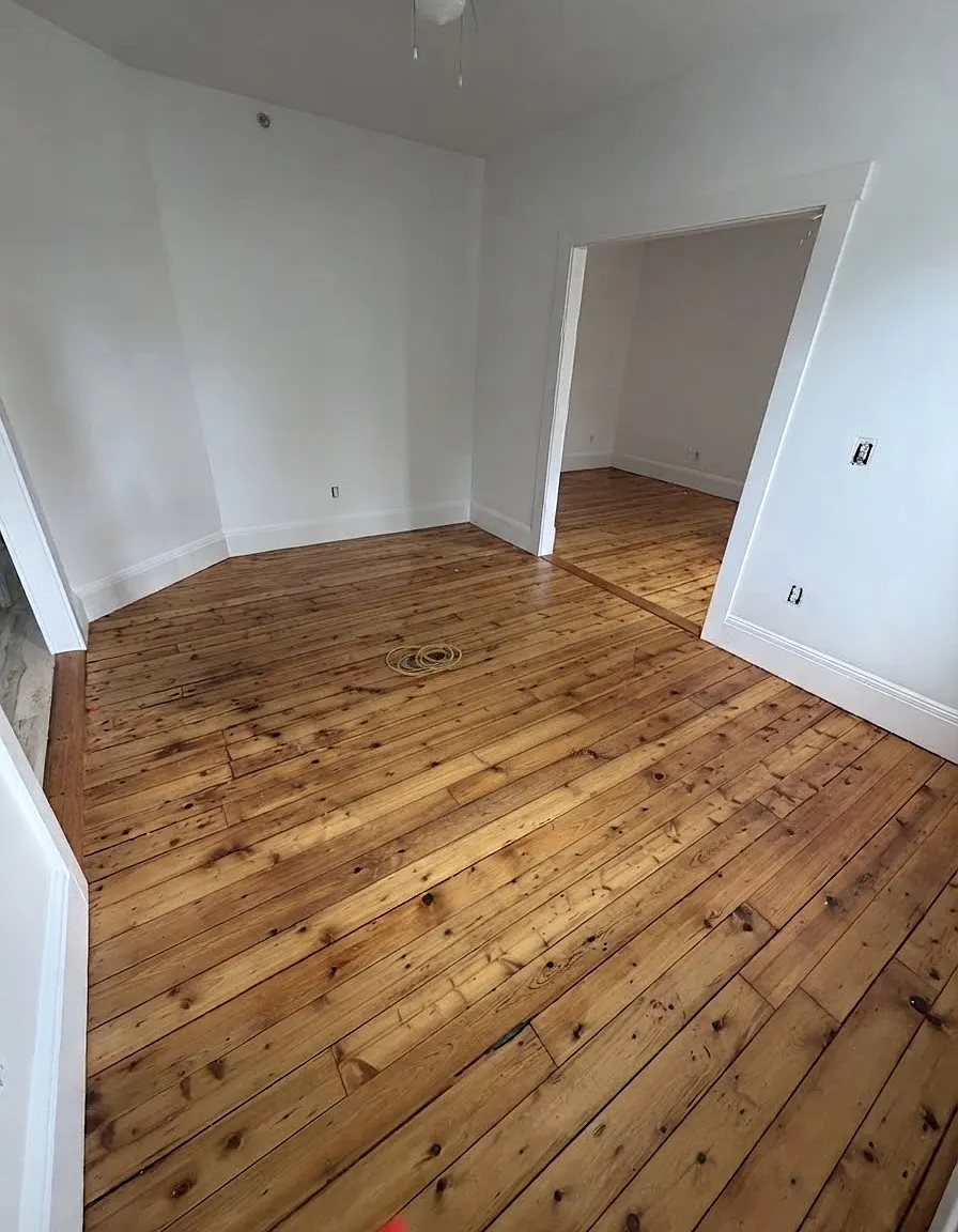 4 bed, 1800 sqft, $2,500 — Photo 1