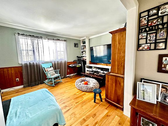 4th image of 349 Cooks Mill Rd