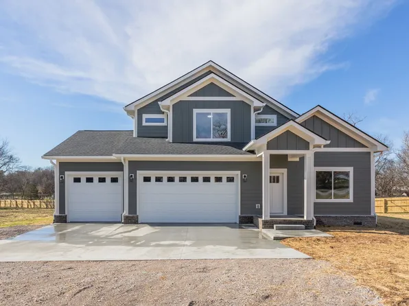 2259 Les Robinson Rd, Columbia, TN 38401