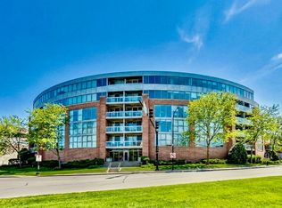 1228 Emerson St Unit 304, Evanston, IL 60201