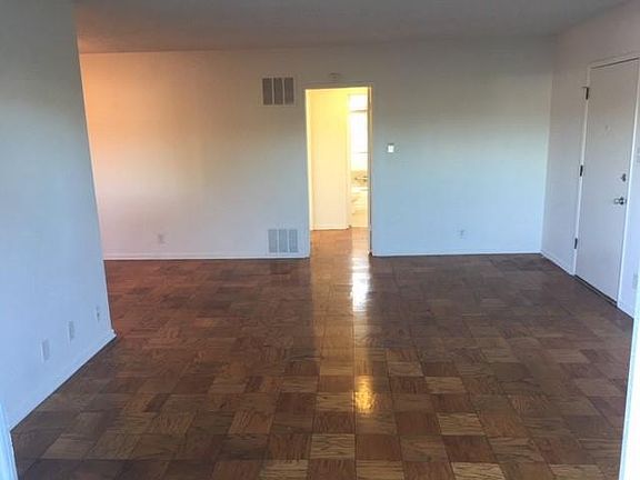 3rd image of 1253 S Ogden Dr APT 7