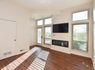 562 Tusculum Ave, Cincinnati, OH 45226