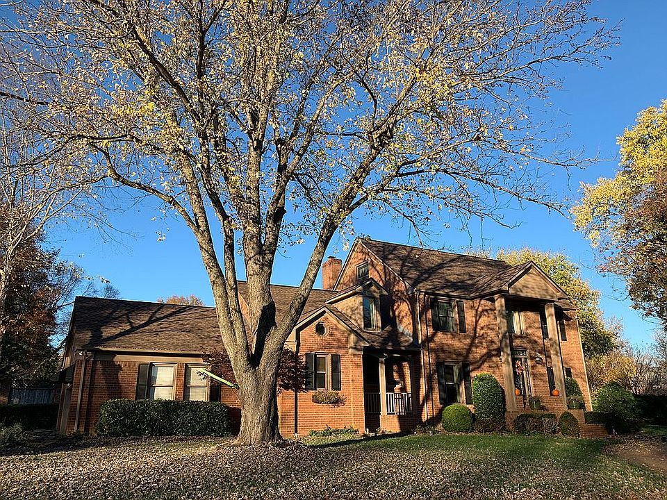2nd image of 210 Sturbridge Dr