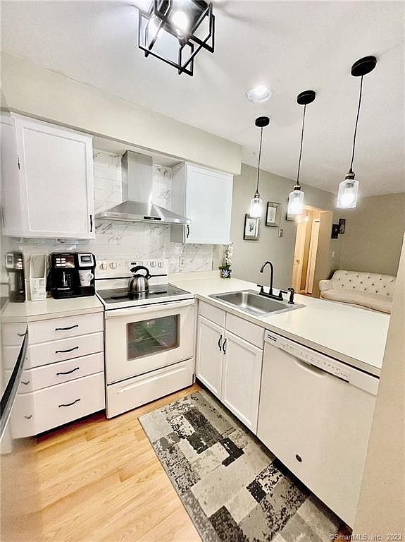 39 Main St H, Bethel, CT 06801 MLS 170564999 Zillow