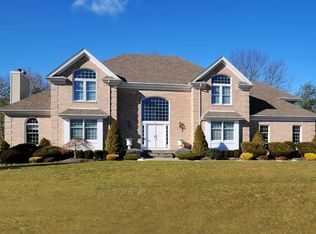 18 Doremus Dr, Towaco, NJ 07082
