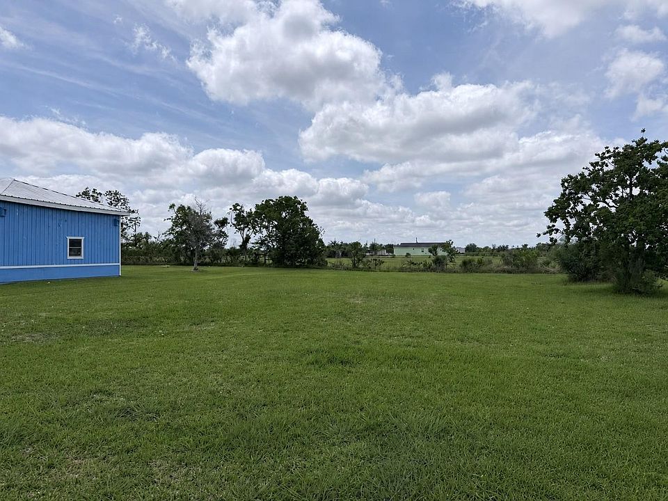 2nd image of Lots 5 6 Bastrop St Lot 5-6