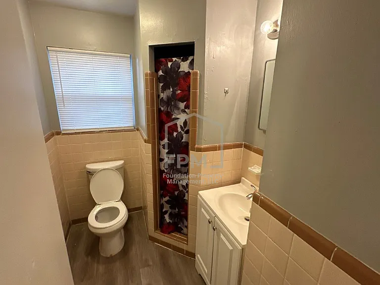 2582 Capewood Dr — Photo 9