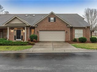 829 Jarman Dr, Jamestown, NC 27282