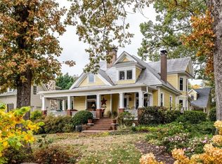 2215 Cooper Lake Rd SE, Smyrna, GA 30080