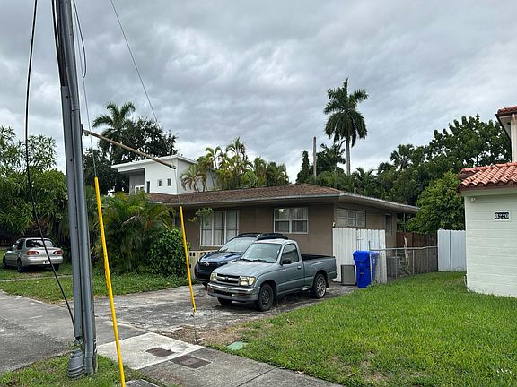 2nd image of 8210 NE 12th Ave