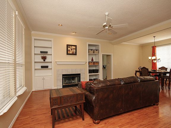 4th image of 322 Morning Dove Dr
