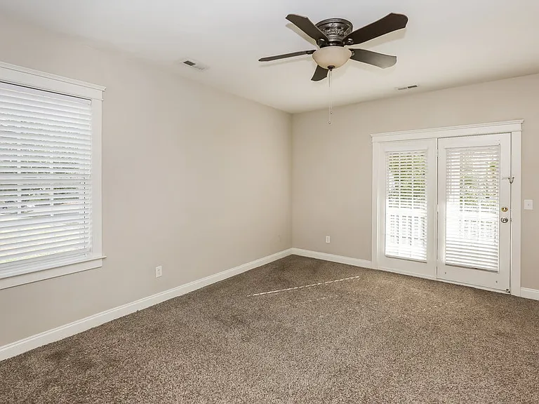 9925 Grier Springs Ln — Photo 10