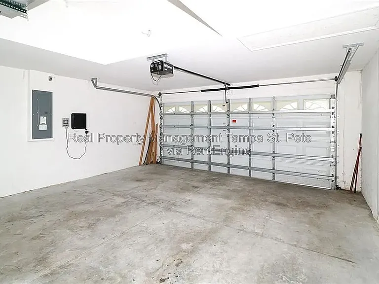 11446 Pennsville Ct — Photo 30