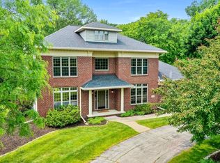 4553 Algonquin Trl, Green Bay, WI 54313