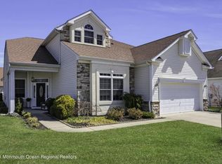 52 Eagleswood Dr, Waretown, NJ 08758