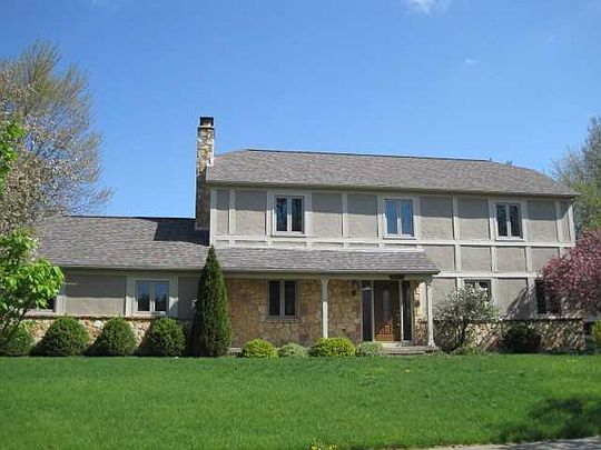 1st image of 700 Pepper Ct