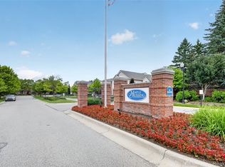 23104 Chesapeake Cir, Walled Lake, MI 48390