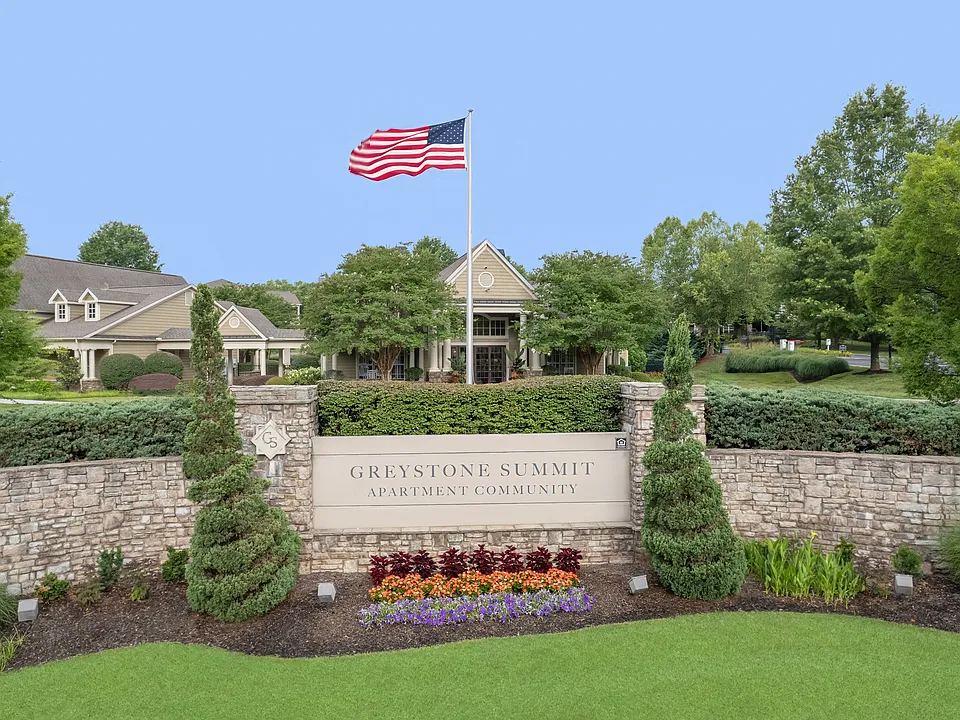 Greystone Summit Knoxville