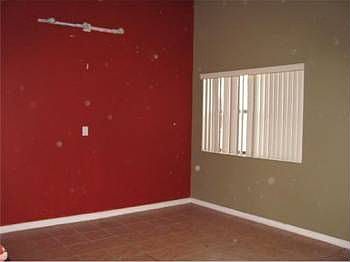 5th image of 251 W Park Dr #10-203