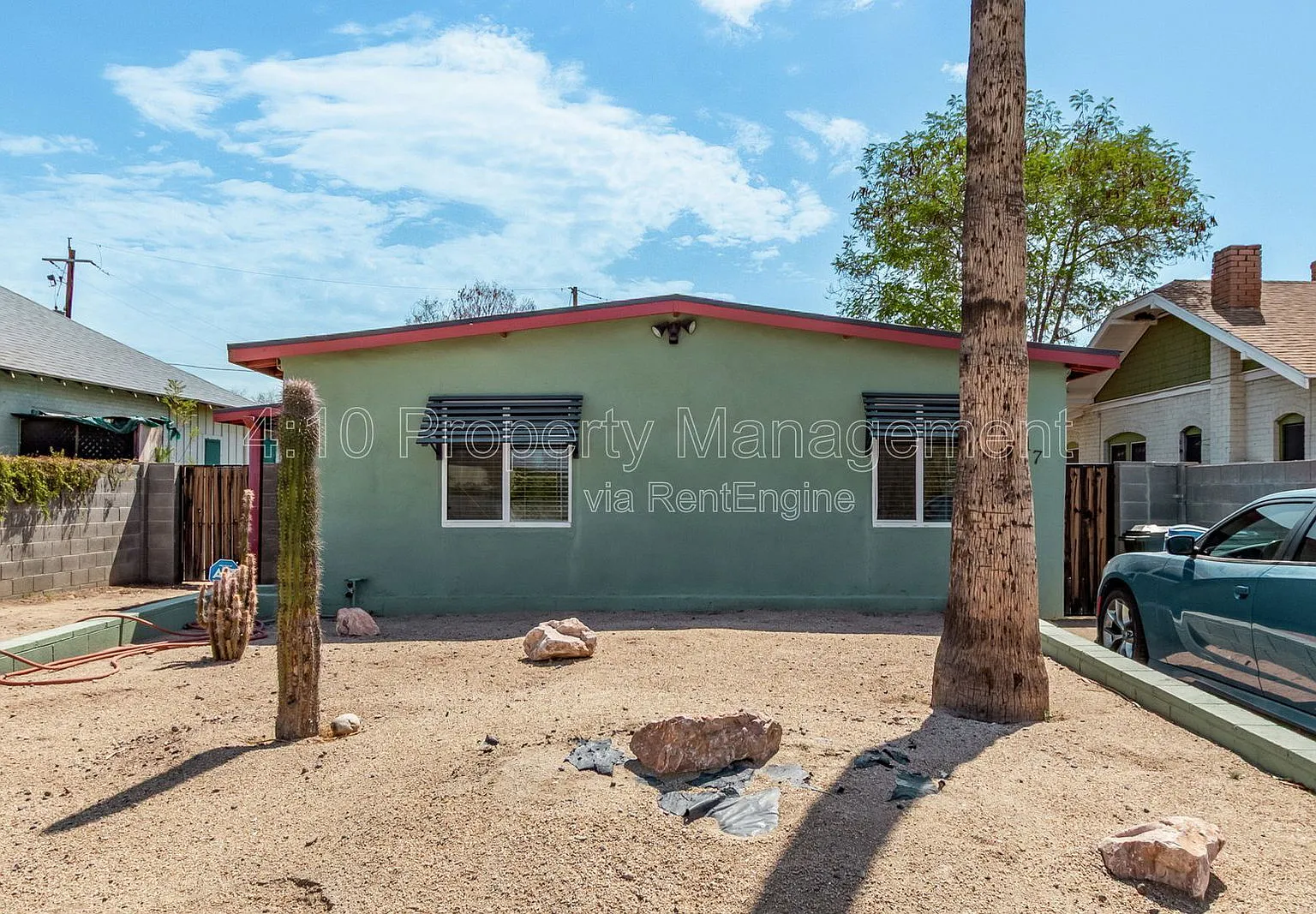 3 bed, 1.0 bath, 1110 sqft, $1,900 — Photo 1
