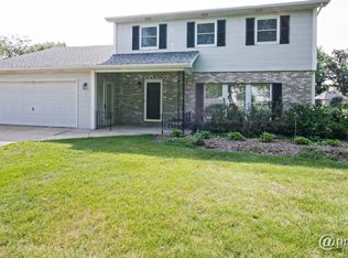 741 Meadowood Ln, Wilmington, IL