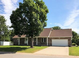 103 Summit Pass, Waynesville, MO 65583