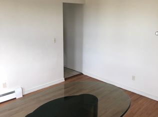 877 East St, New Britain, CT 06051