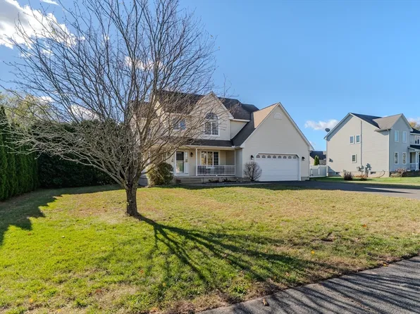 16 Bayberry Dr, Easthampton, MA 01027