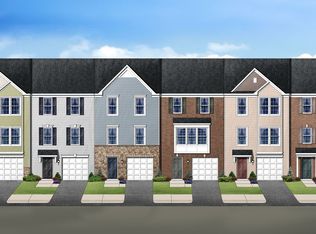 256 Rumbling Rock Rd, Hedgesville, WV 25427