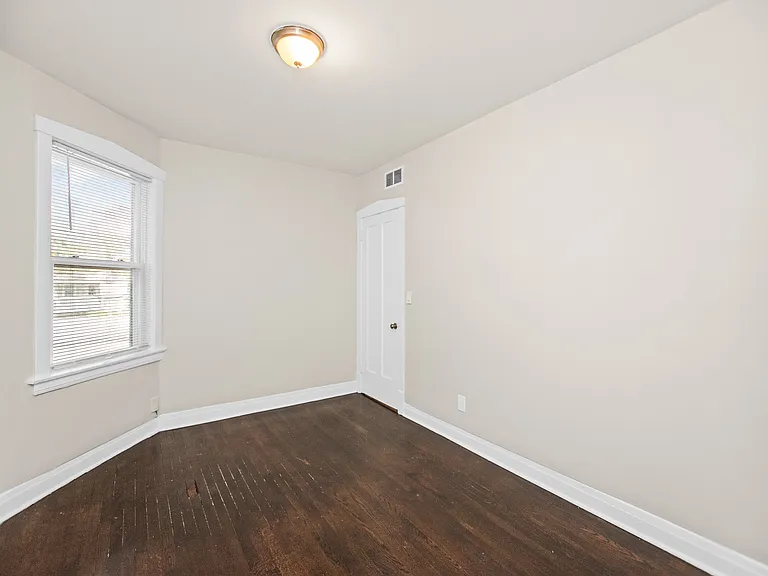 4148 W Cornelia Ave #1 — Photo 12