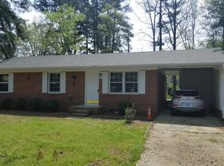 5418 Pine Level Dr, Browns Summit, NC 27214