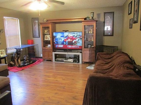5th image of 2309 Capeland Dr