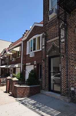 Rented by Merit Group & Associates | media 28