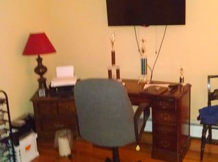 398 Park Rd, West Hartford, CT 06119