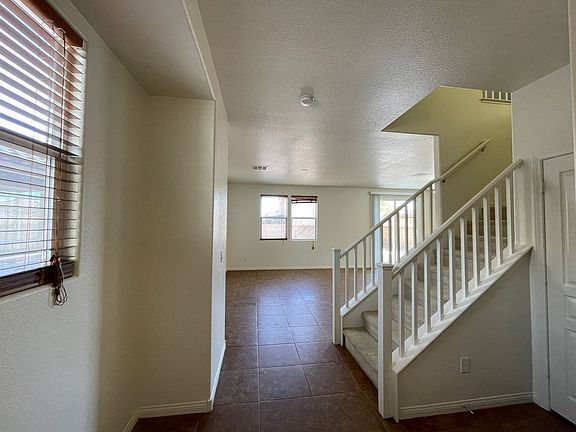 2nd image of 10430 Beallsville St