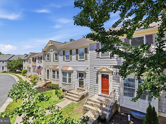 5th image of 6124 Old Brentford Ct