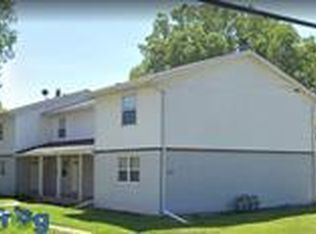 983 7th St #C, Menasha, WI 54952