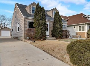 3435 S 3rd St, Milwaukee, WI 53207