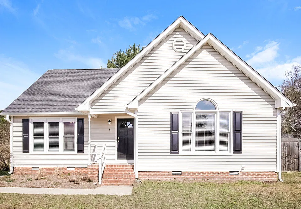 4 Olde Charles Towne Ct
