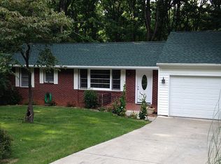 50 Kirkwood Ln, Greenville, SC 29607